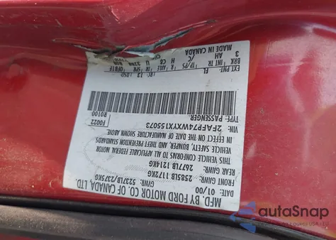 2000 Ford Crown Victoria Lx z USA, uszkodzony, nr VIN 2FAFP74WXYX155073